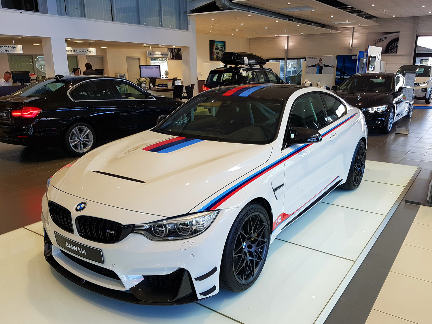 BMW M4 Latitude Automobiles
