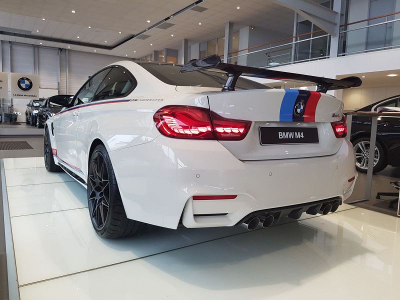 BMW-M4-Latitude-Automobiles-15