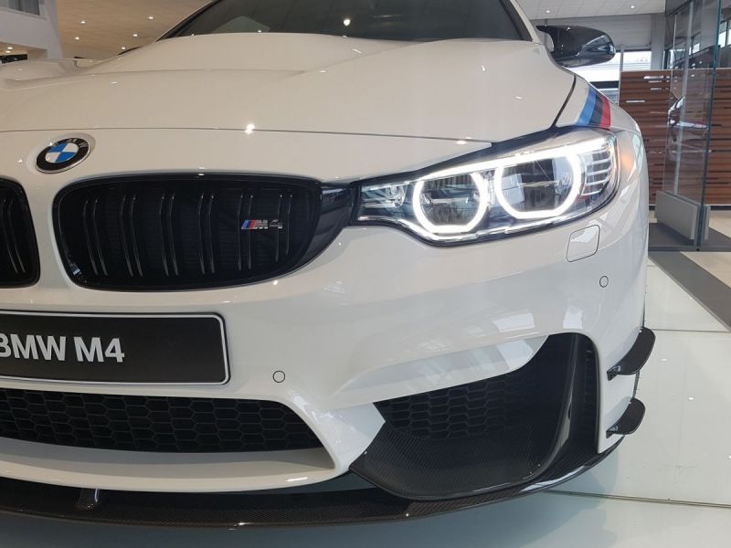 BMW-M4-Latitude-Automobiles-16
